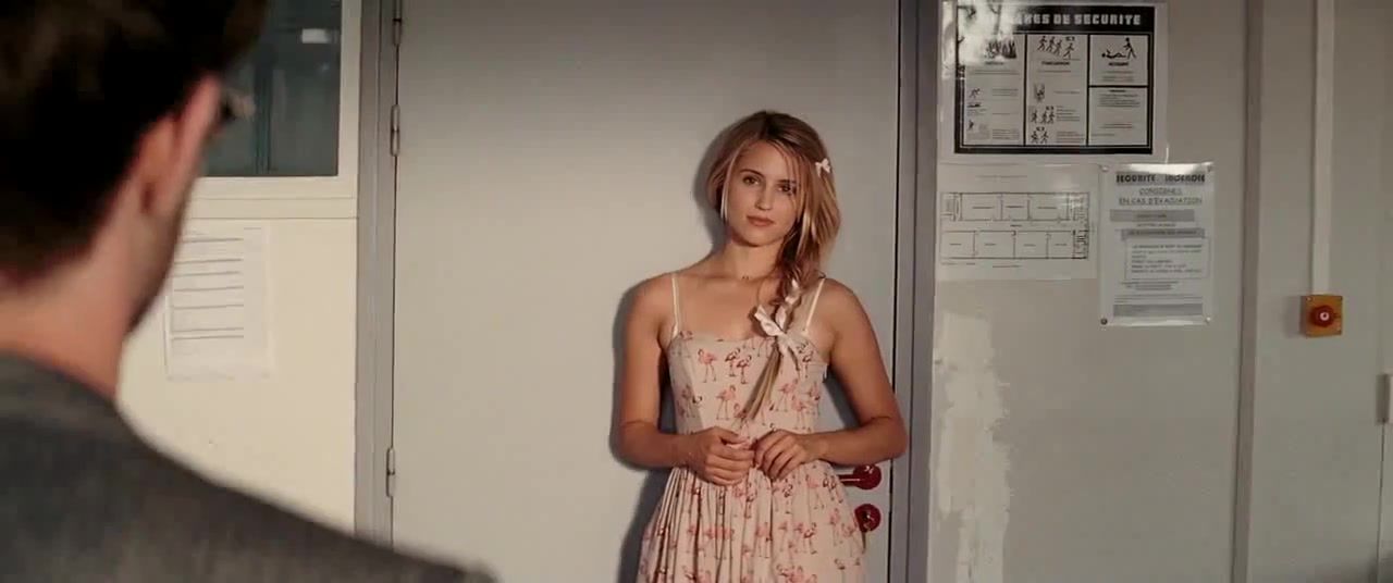 MagPost Hollywood Hot Scene | Dianna Agron sexy video Salope