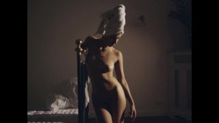 Foda Topless Naked on Stage video by Alina Sueggeler - Langsam (2016) Suckingcock