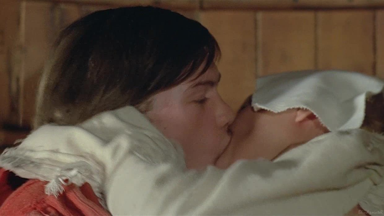 Gozando Classic Erotic Movie - Retro sex scene from film "The Canterbury Tales" (1972) Nylons - 1