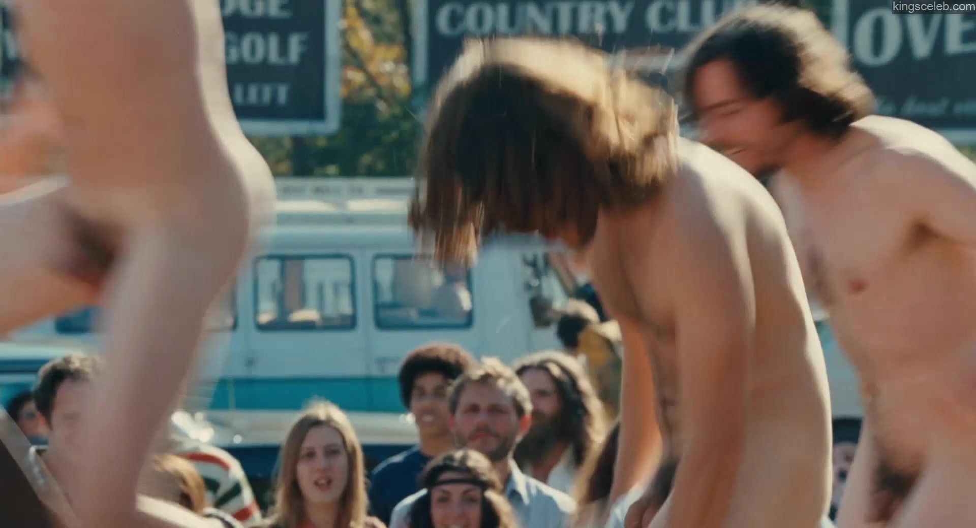 Hardfuck Public nudity and Exhibitionism scene of Kelli Garner naked - Taking Woodstock (2009) Gym - 1
