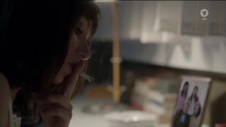 Blow Job Contest Sex Scene of Movies | Julia Koschitz, Lena Lauzemis nude - Unsichtbare Jahre (2015) Missionary Position Porn