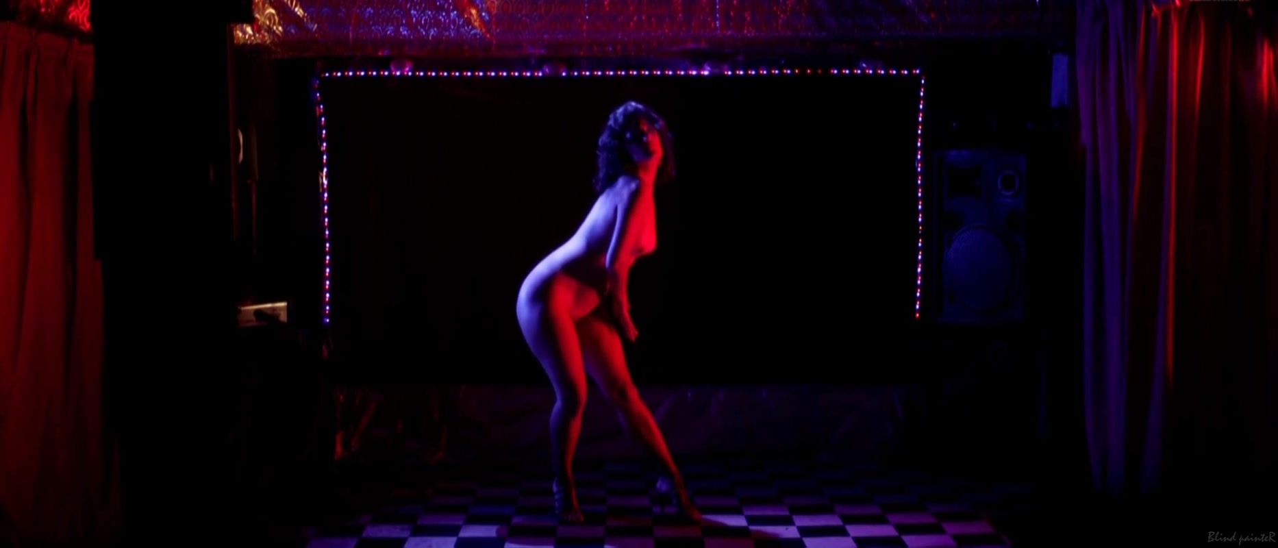 Stripper Sex Scene Fabiola's Buzim - Eu Queria Ser Arrebatada, Amordacada e, nas minhas costas, Tatuada (2015) ComicsPorno - 1