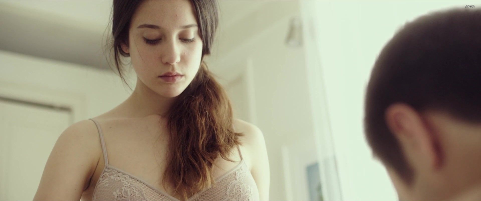 Fuck My Pussy Celebs sex scene | Maria Pedraza nude - AMAR (2017) Abigail Mac - 1