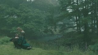 Hidden Cam Celebs sex scene TV show | Alyssa Sutherland - Vikings S4 (2016) Outdoor