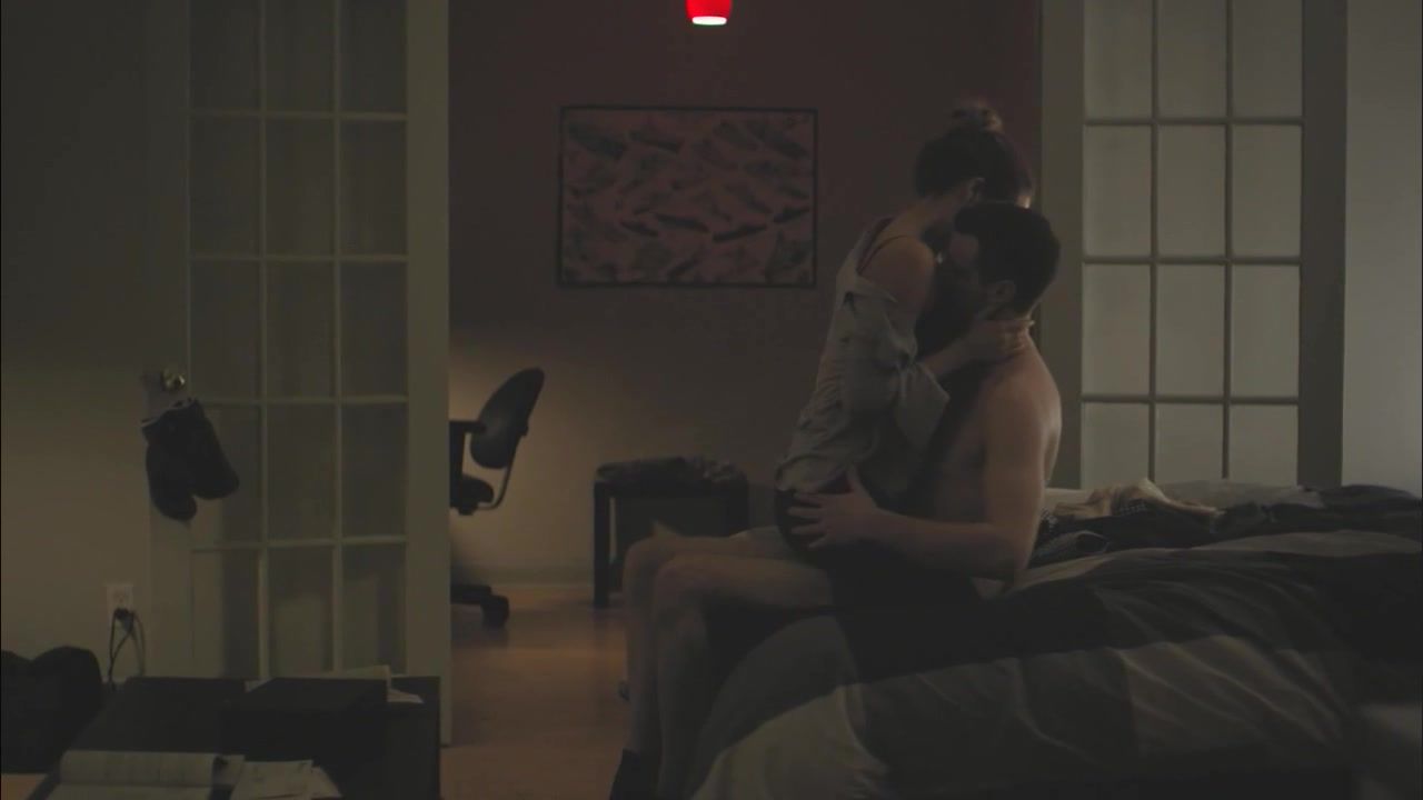 GamCore Nude celebs scene | Riley Keough naked - The Girlfriend Experience S01E01 (2016) Vaginal