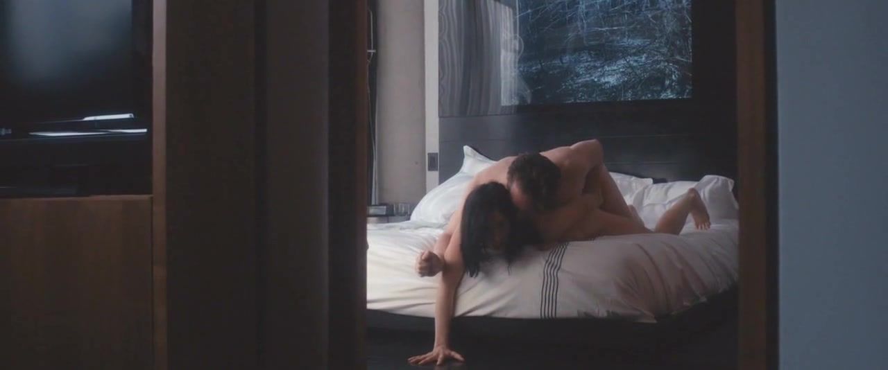 Twerk Sarah Silverman naked - I Smile Back (2015) Redbone