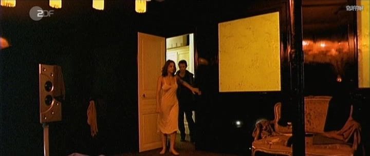 3some Naked Marion Cotillard - Une Affaire Privee (2002) Morrita - 1