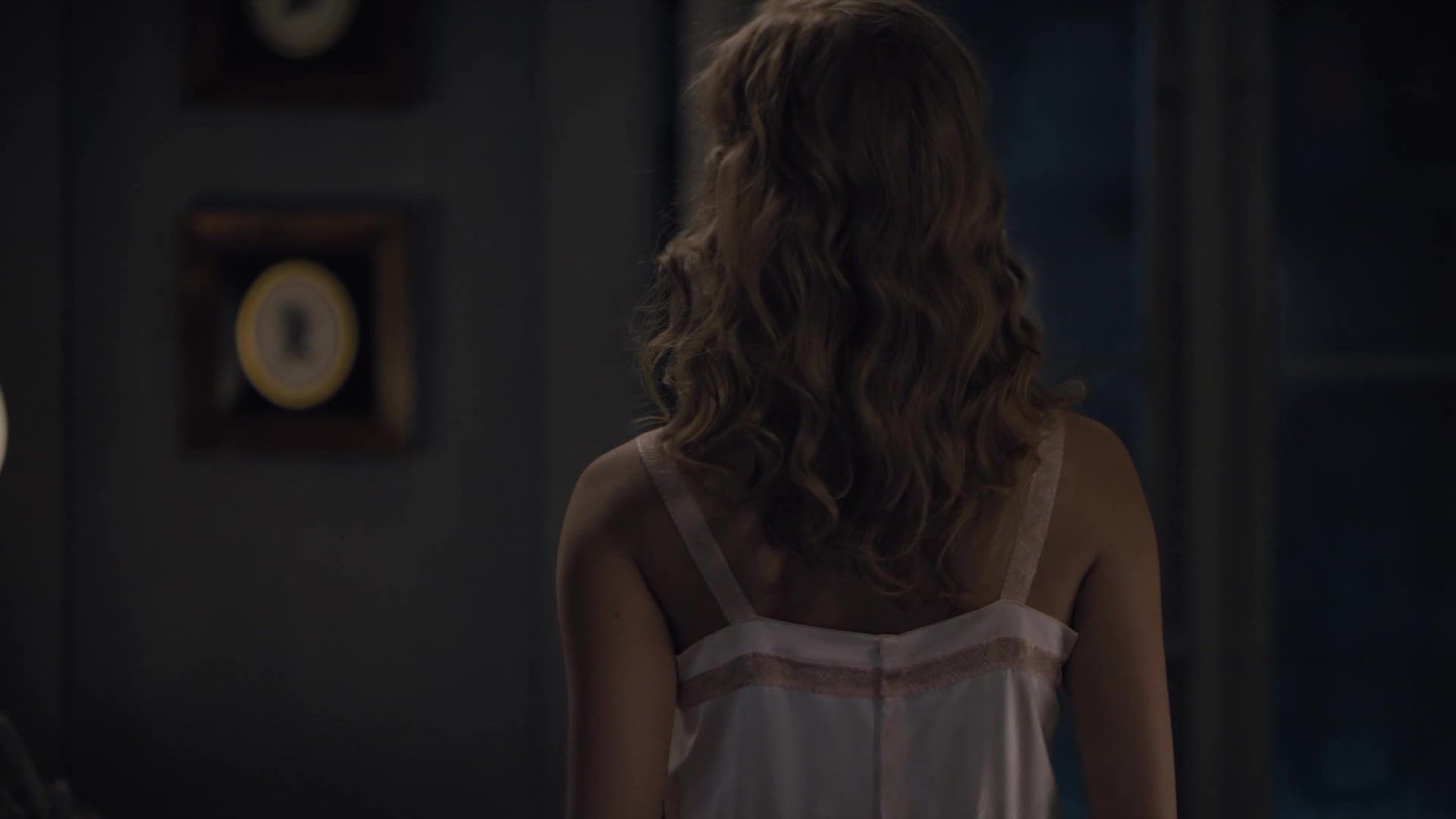 Flaca Alicia Vikander, Sonya Cullingford nude - The Danish Girl (2015) Pickup - 2