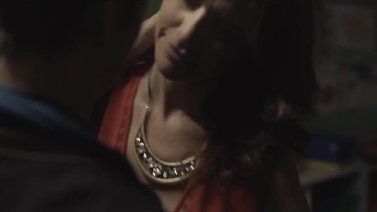 Fucking Hard Amy Landecker, Gaby Hoffmann - Transparent S02E01-04 (2015) Samantha Saint - 1