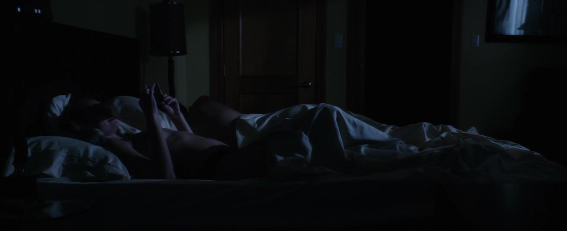 Capri Cavanni Autumn Kendrick, Claudia Lee, Miranda Rae Mayo - The Girl In The Photographs (2015) Full HD BR (Sex, Nude) FreeInterracialTo...