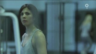 Tenga Aylin Tezel - Die Informantin (2016) HD 720 (Sex, Nude) Yqchat