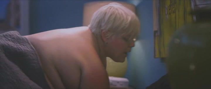 Short Hair Brooklyn Decker, Sienna Farall, Angela Relucio - Casual Encounters (2016) (Sex, Nude, Shaved Pussy, Blowjob) Shemale Porn - 2