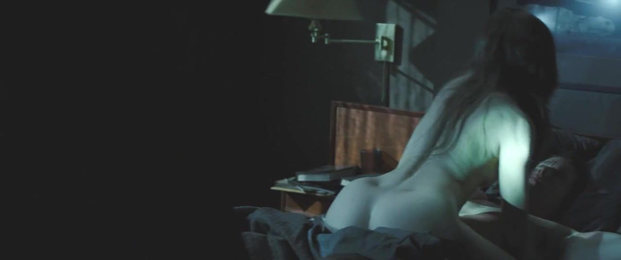 Roludo Emma Watson - Regression (2015) HD (Sex, Tits, Ass) Fishnets - 1
