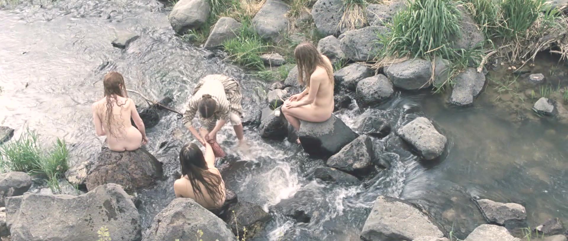 Curvy Hilary Swank, Miranda Otto, Sonja Richte -  The Homesman (2014) (Sex, Nude, Bush) Stroking - 1