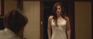 Cheating Jessica de Gouw, Catherine Larcey nude - Cut Snake (2014) Cougar