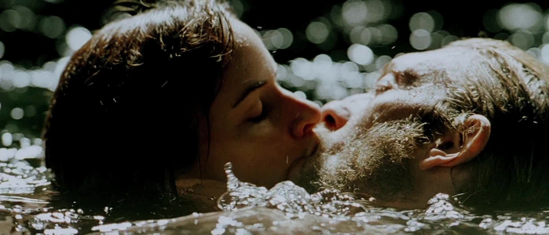 Teasing Sex video Juliette Lewis nude - Blueberry (2004) Hot Brunette