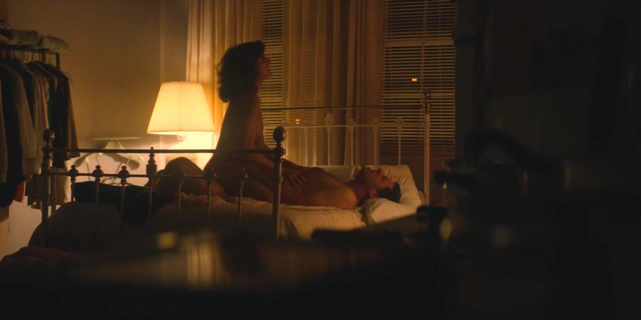 Sexier Sex video Alison Brie - Glow S01E01 (2017) Lexington Steele
