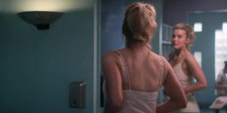 Teens Sex video Alison Brie - Glow S01E01 (2017) Mature Woman