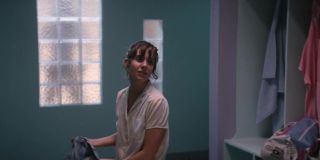 Nsfw Gifs Sex video Alison Brie - Glow S01E01 (2017) Gay Outdoor