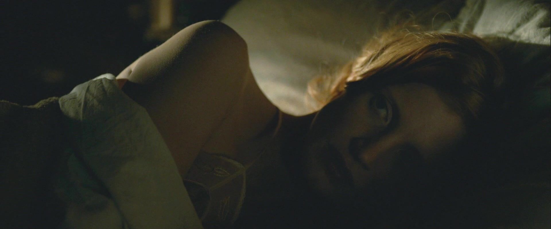 Siririca Sex video Jessica Chastain, Mia Wasikowska - Lawless (2012) Joi - 1