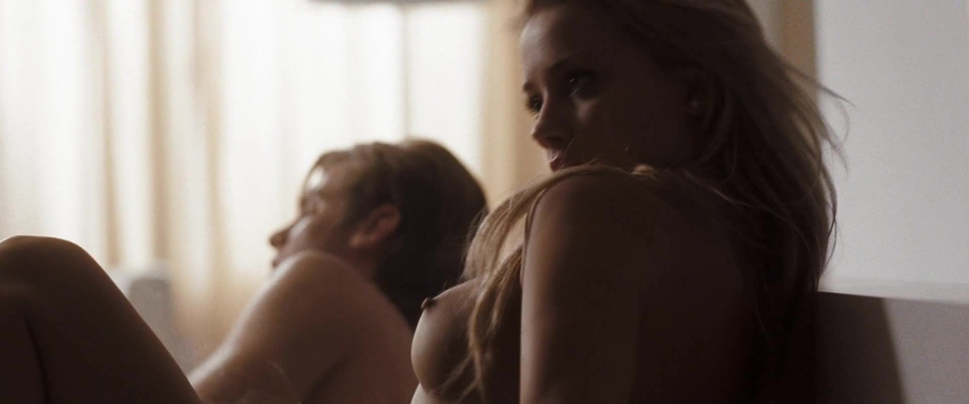 Homemade Sex video Amber Heard nude - The Informers (2008) Lesbian Sex - 1