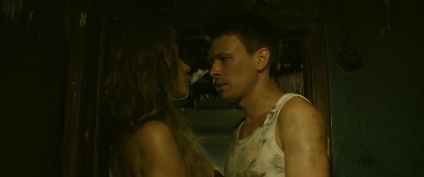 Argentino Sex video Irina Starshenbaum - Black Water (2017) Gay Gangbang - 1
