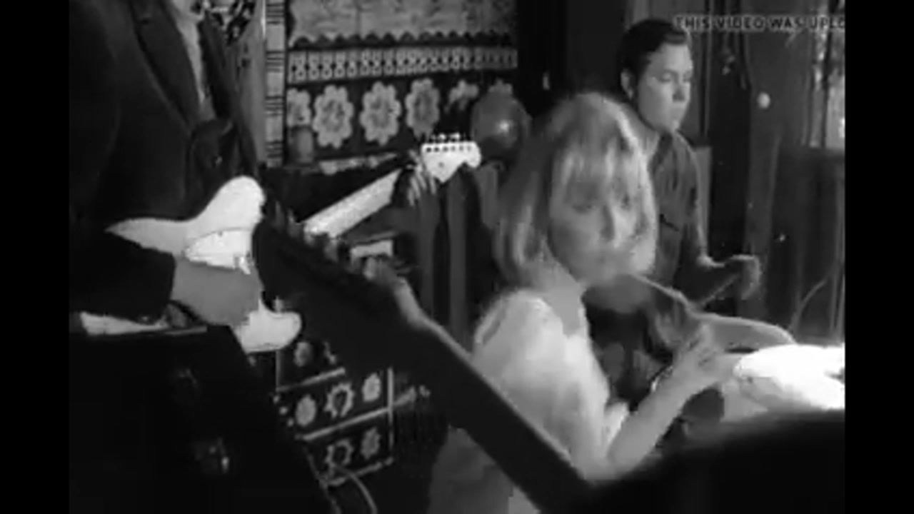 Eurobabe Sex video Barbara Bouchet - A Global Affair (1964) Thisav - 1