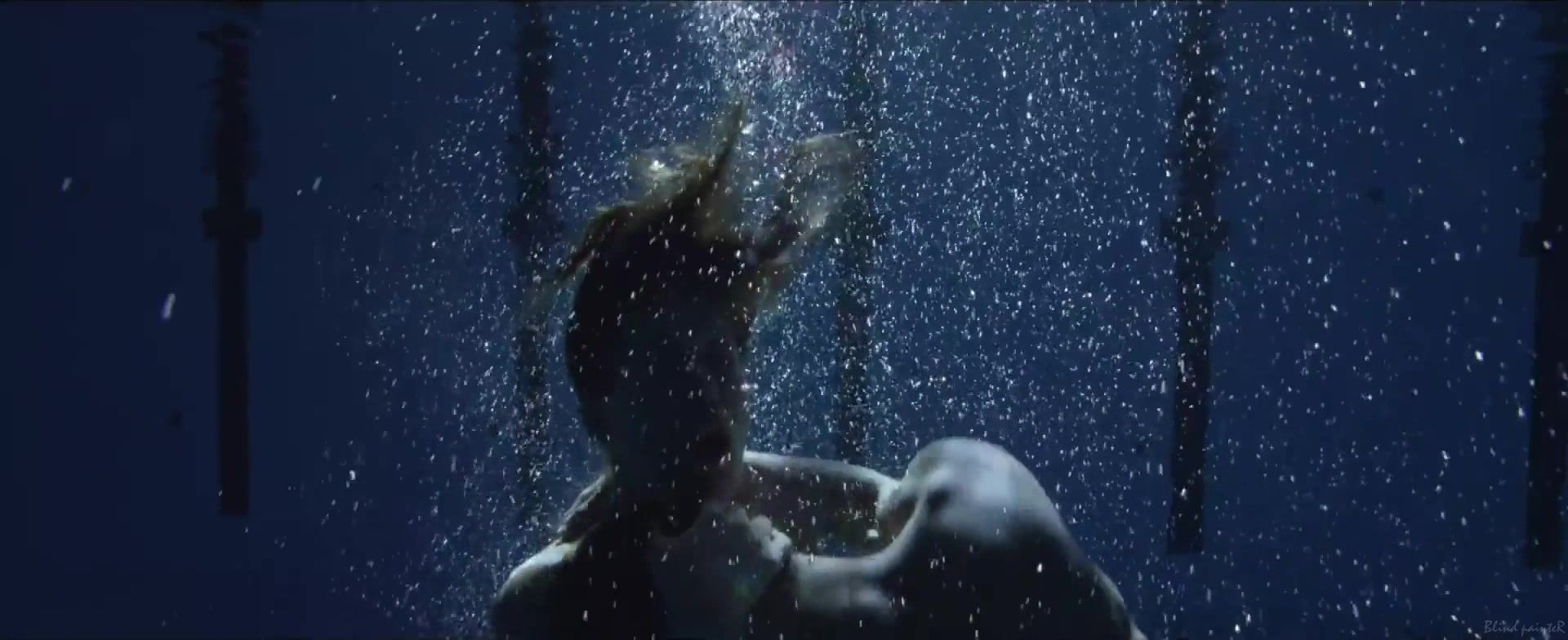 Instagram Sex video Adele Exarchopoulos nude - Fire (2015) Scissoring