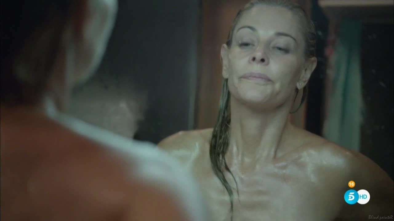 Ball Licking Sex video Belen Rueda naked - B&b, de boca en boca S02E01-04 (2015) Scene