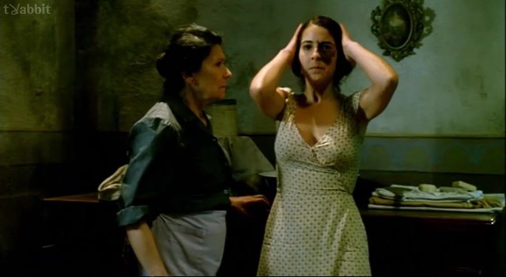 Cut Sex video Gabriela Canudas naked - Otilia Rauda (2001) SexScat - 1