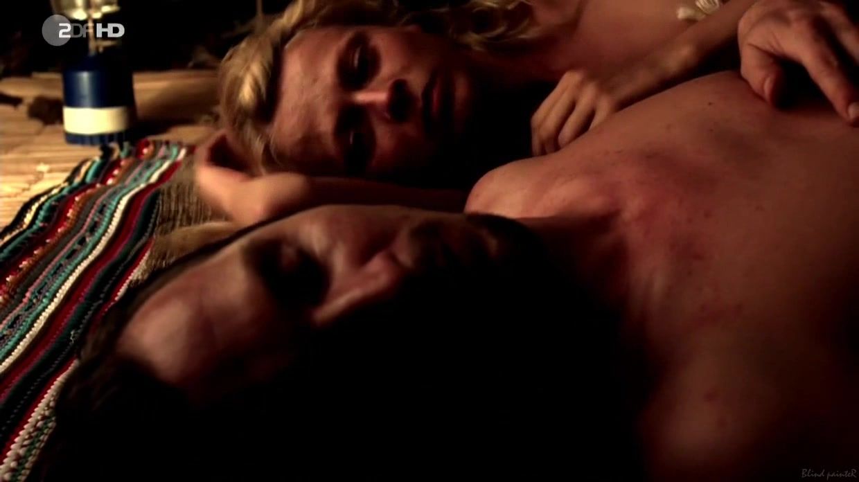 Twistys Sex video Isabell Gerschke nude - Fluss des Lebens - Verloren am Amazonas (2013) Bound - 1