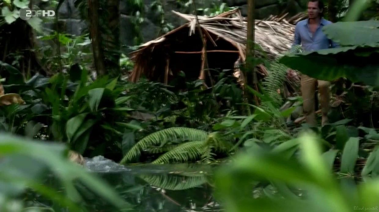 Twistys Sex video Isabell Gerschke nude - Fluss des Lebens - Verloren am Amazonas (2013) Bound - 2