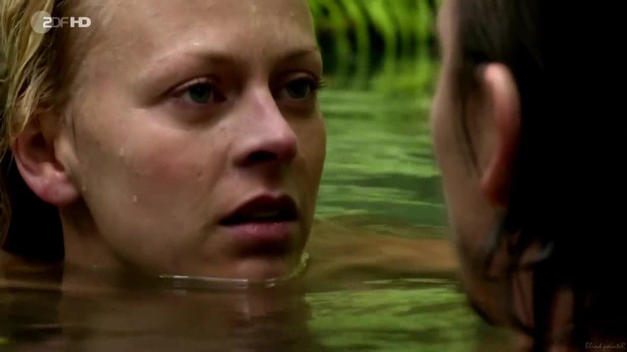Love Making Sex video Isabell Gerschke nude - Fluss des Lebens - Verloren am Amazonas (2013) Wives