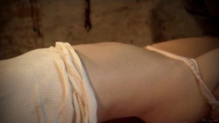 Rough Sex Sex video Josefine Preuss nude - Stühle im Schnee (2007) duckmovies - 1