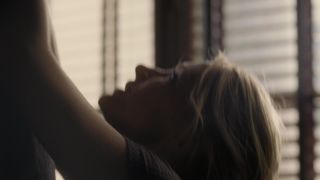 Step Sister Sex video Haley Bennett, Emily Blunt - Girl On The Train (2016) White Chick