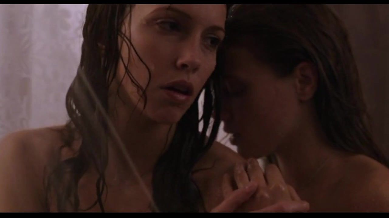 Mature Woman Sex video Katie Cassidy, Tracy Spiridakos Nude - Kill for Me (2013) Glamour - 1