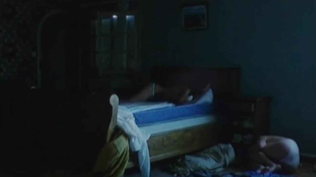 Caseiro Sex video Douce Mirabaud, Lucie Charron nude - Petit matin (2005) Metendo
