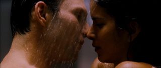 Shower Sex video Patricia Velasquez nude - Mindhunters (2004) Gay Oralsex
