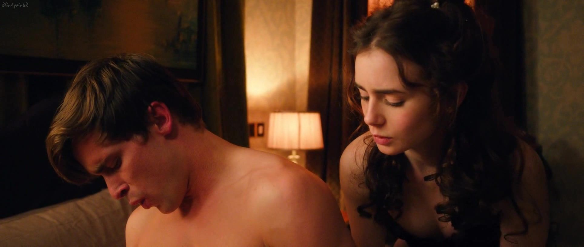 Gay Pissing Sex video Lily Collins hot - Love, Rosie (2014) Assfucking