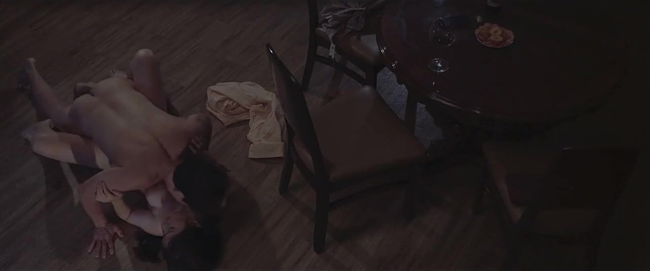 Safari Sex video Han Seol-hwa nude scenes - Young Wife (2016) Farting
