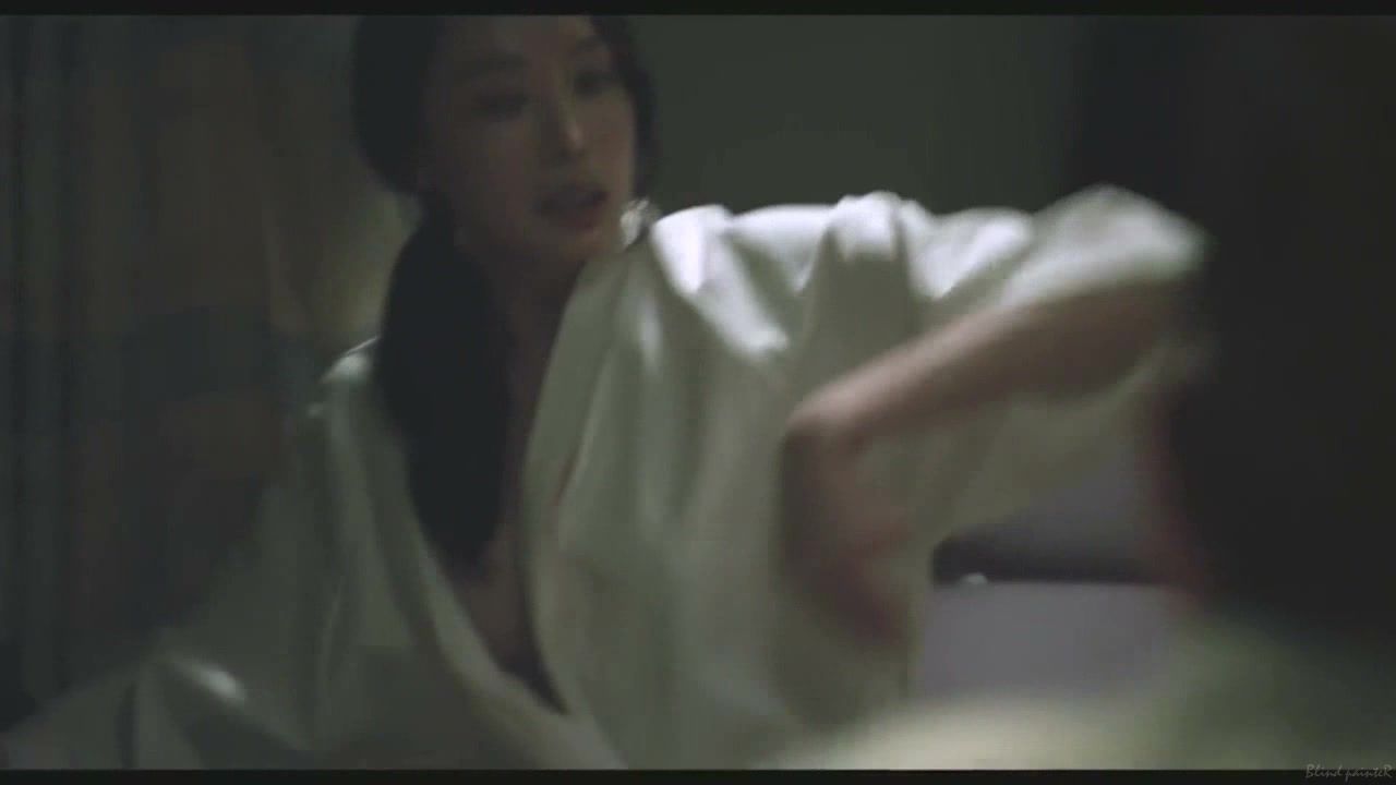 Dress Sex video Hong I-joo, Kang Ye-won nude - Love Clinic (2014) Riding Cock