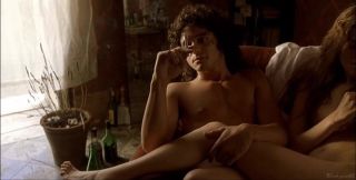 HollywoodGossip Vittoria Puccini naked - Tutto l'amore che c'è (2000) Farting