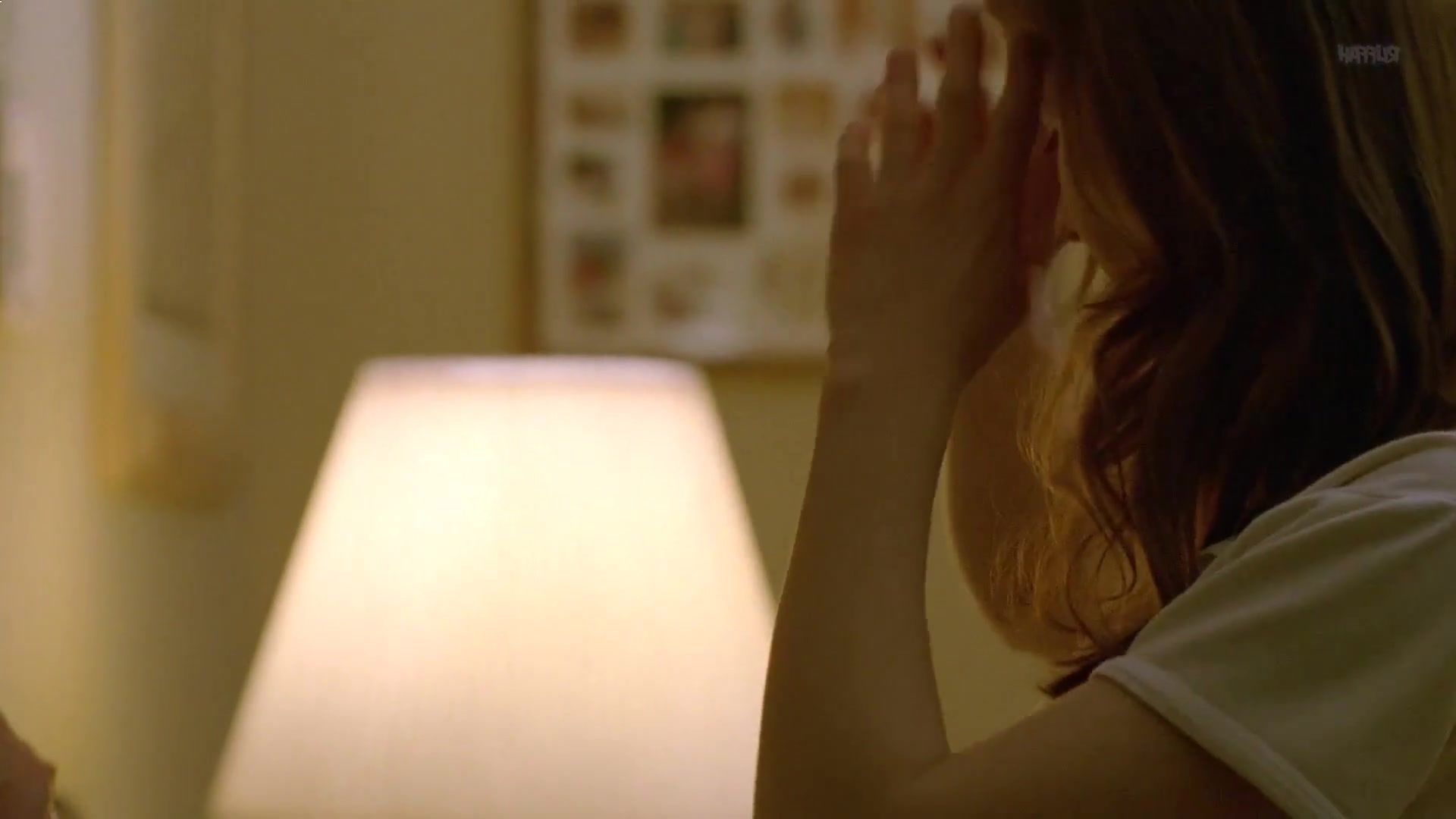 ShowMeMore Alexandra Daddario Naked - True Detective - s01e02 (2014) Bigboobs - 1