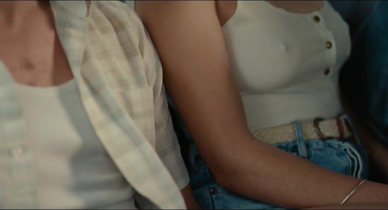 Assgape Lea Seydoux naked – Grand Central (2013) GayMaleTube