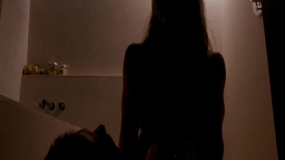 Hard Core Porn Jessica Biel naked – London (2005) Bareback - 2
