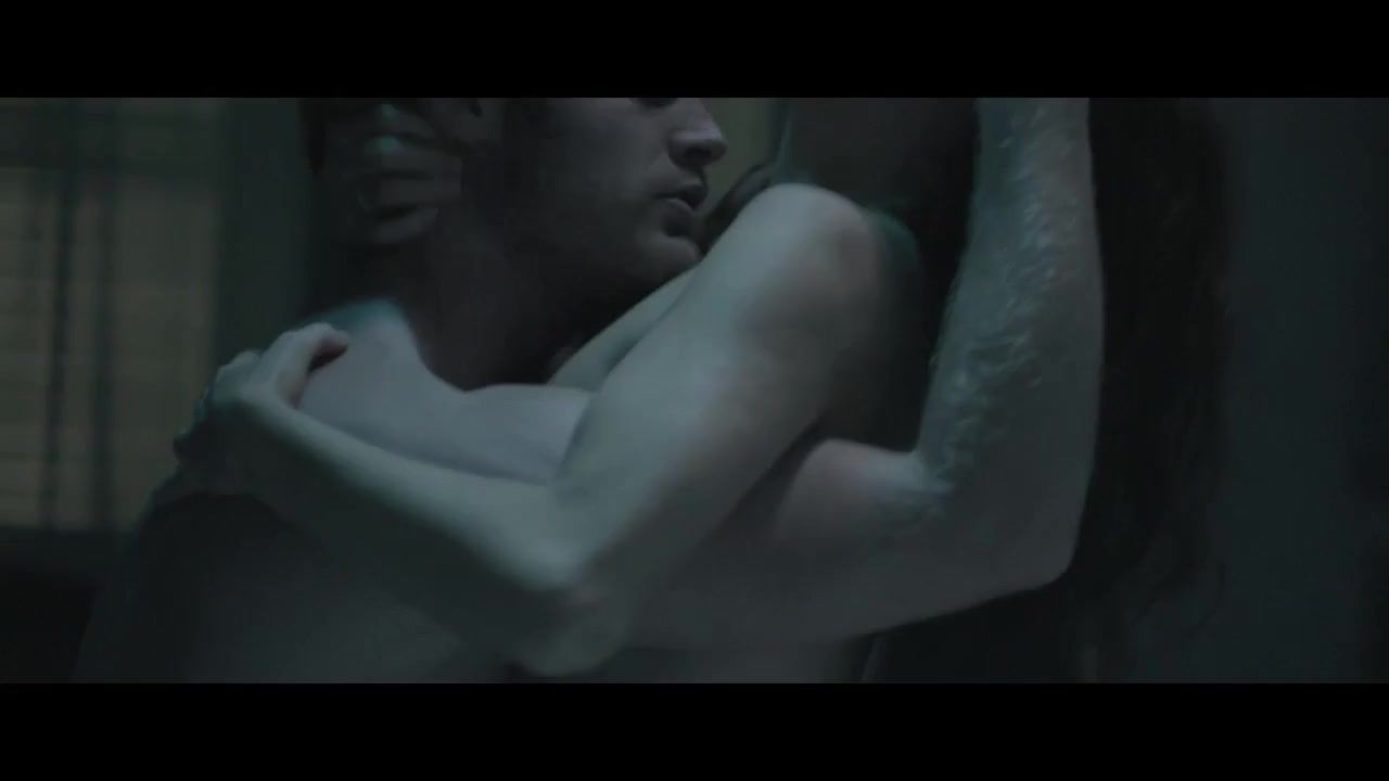 Gay Brokenboys Ophelia Lovibond naked – Gozo (2015) Gordibuena - 1