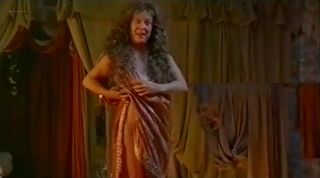 Reversecowgirl Izabella Scorupco naked, Erika Hoghede naked – Petri tarar (1995) Slave