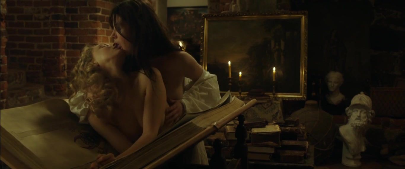 Lesbos Malin Buska naked, Sarah Gadon naked – The Girl King (2015) Sexcams - 2