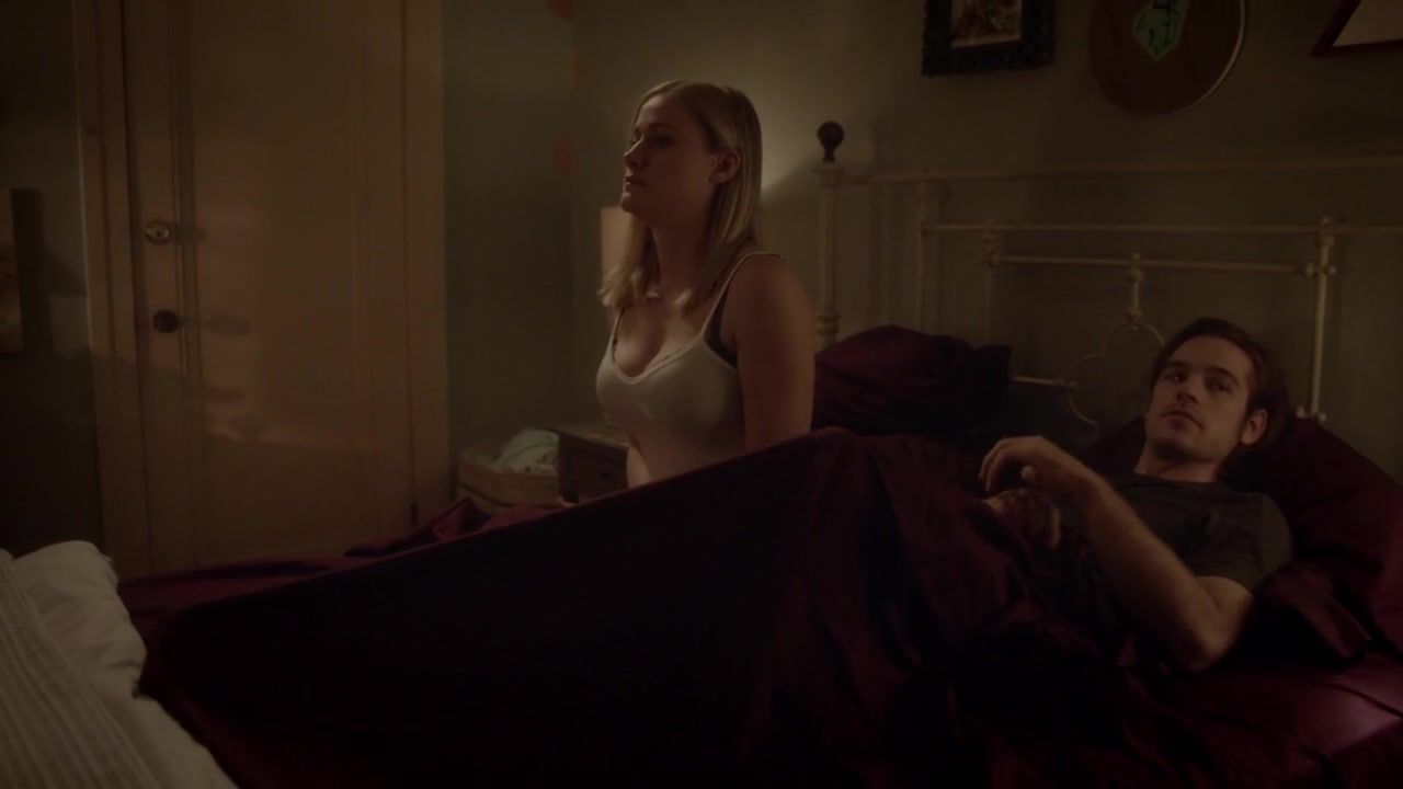 All Natural Olivia Taylor Dudley hot – The Magicians s01e10 (2016) Girls