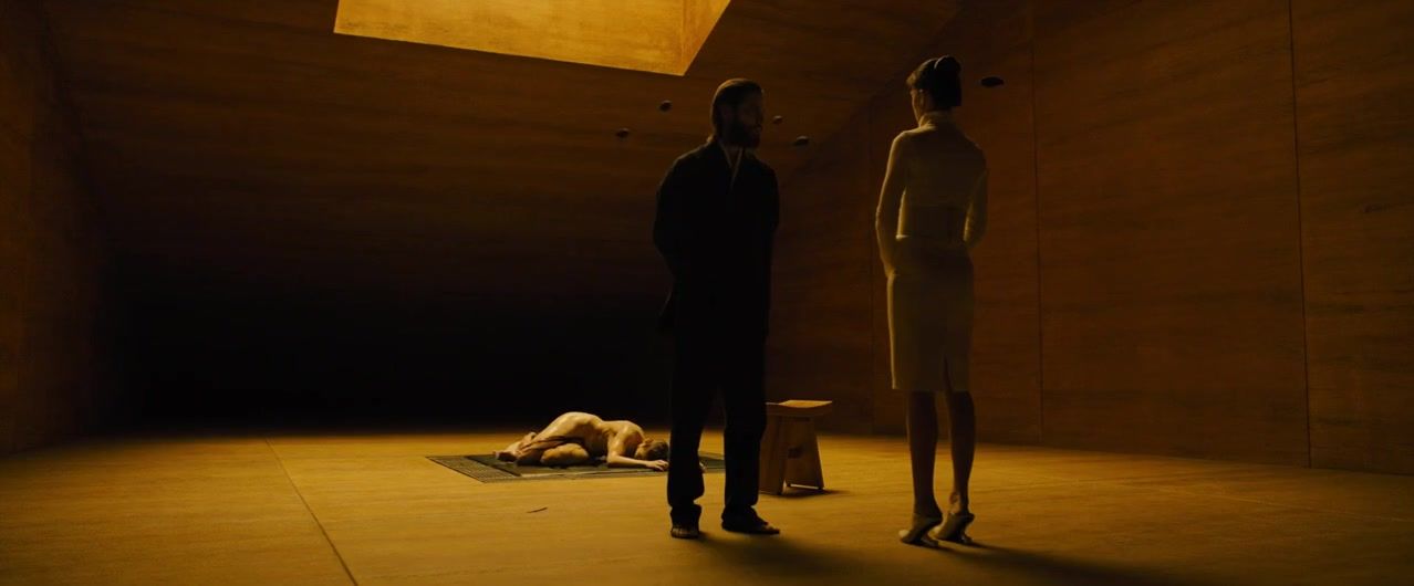 Office Fuck Topless actress Ana de Armas, Sallie Harmsen, Mackenzie Davis Nude - Blade Runner 2049 (2017) Art